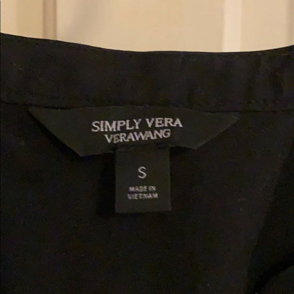 Simply Vera—Button up purple & black floral dress - Picture 5 of 8